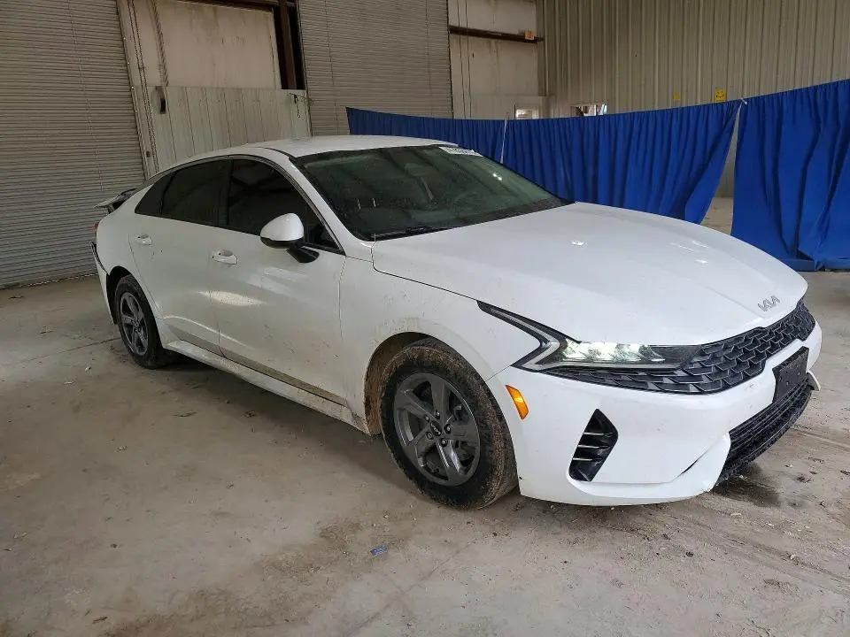 2022 KIA K5 LXS  