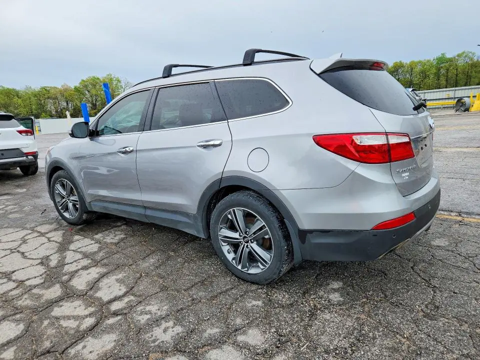 2016 HYUNDAI SANTA FE SE  