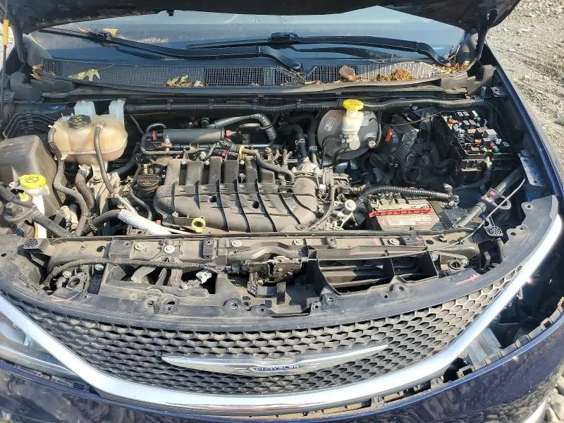 2017 CHRYSLER PACIFICA TOURING L PLUS  