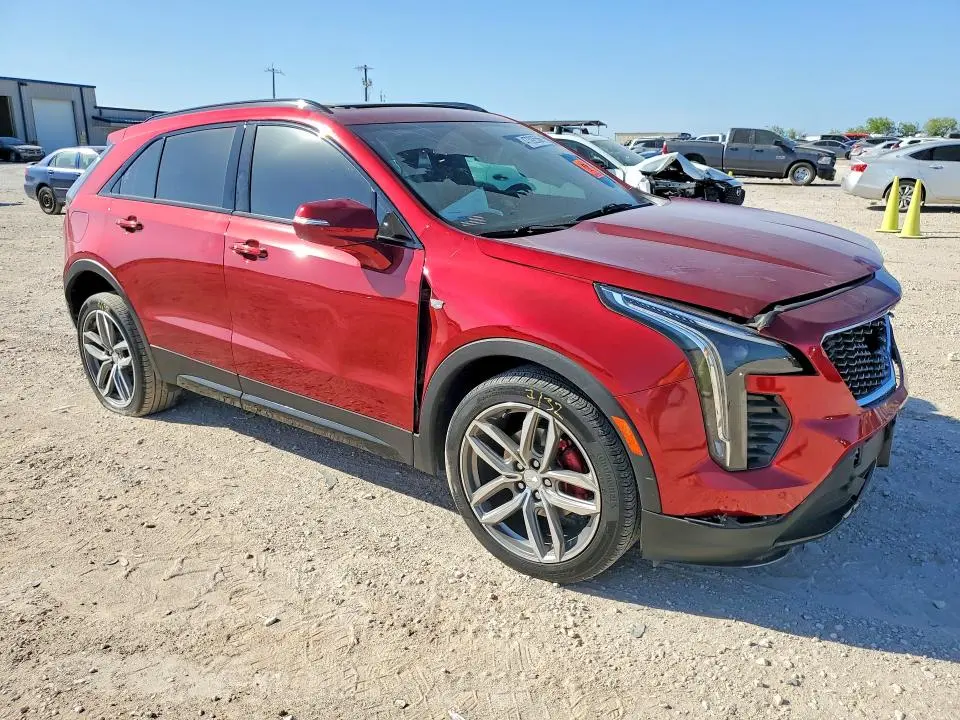2021 CADILLAC XT4 SPORT  