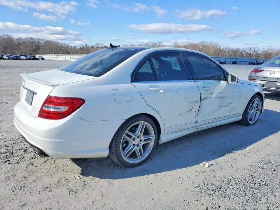 2014 MERCEDES-BENZ C 350  