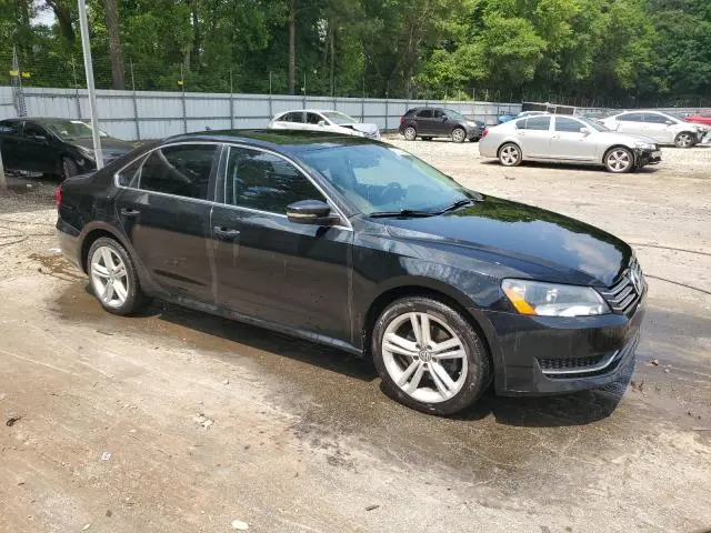 2014 VOLKSWAGEN PASSAT SE  