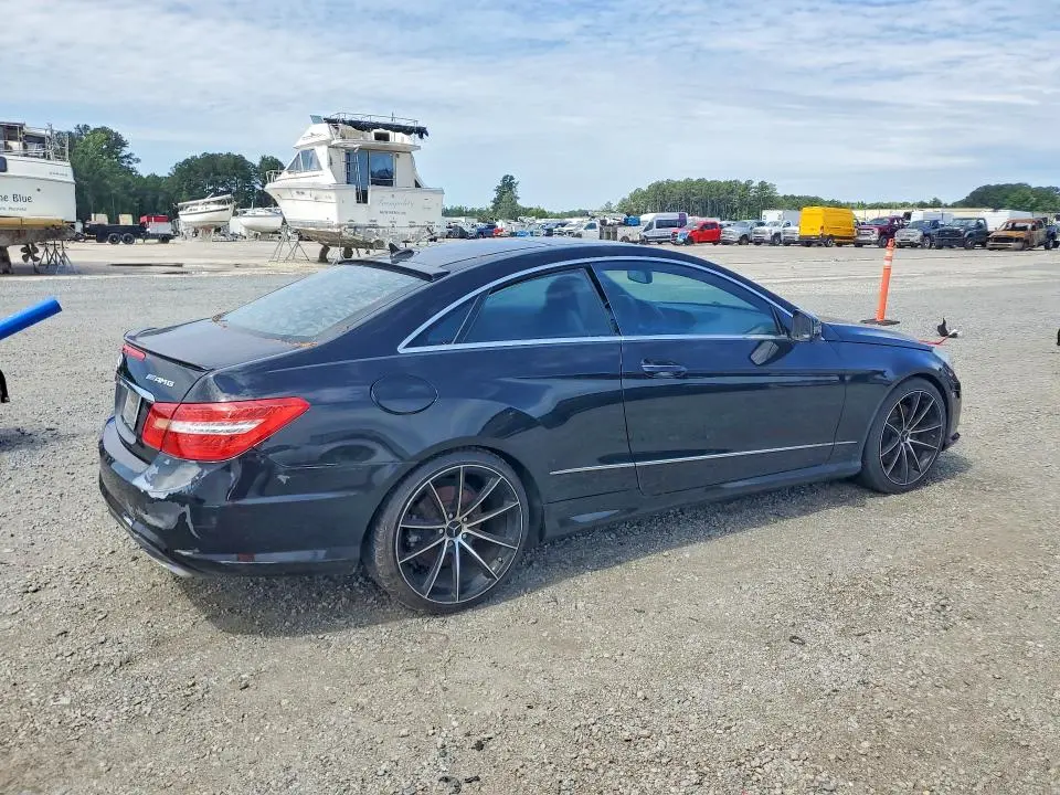2011 MERCEDES-BENZ E 550  