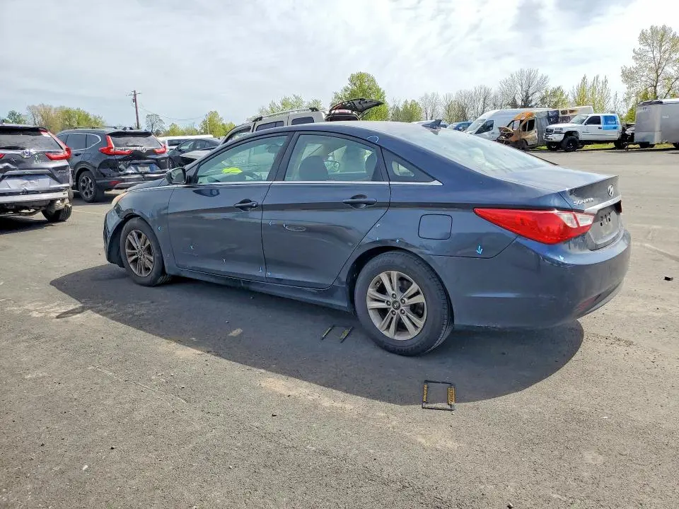 2011 HYUNDAI SONATA GLS  