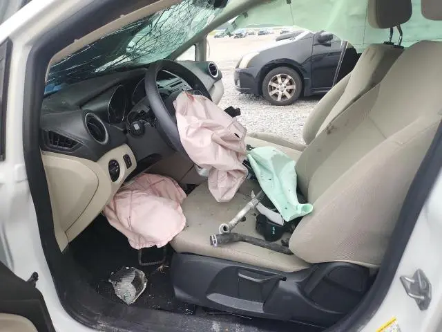 2019 FORD FIESTA SE  