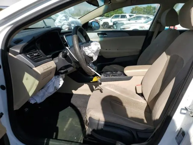 2019 HYUNDAI SONATA SE  