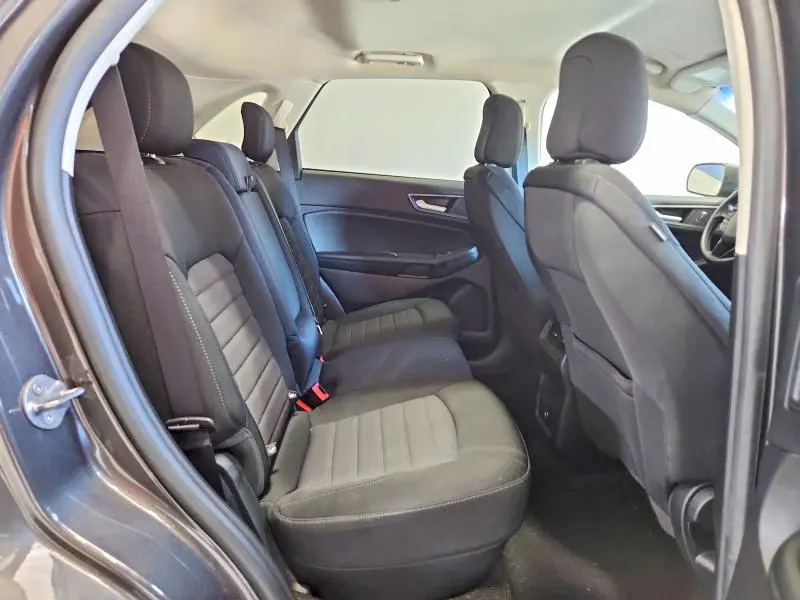 2020 FORD EDGE SE  