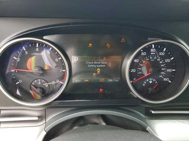 2022 KIA CARNIVAL LX  