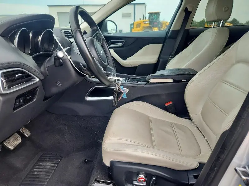 2019 JAGUAR F-PACE PRESTIGE  