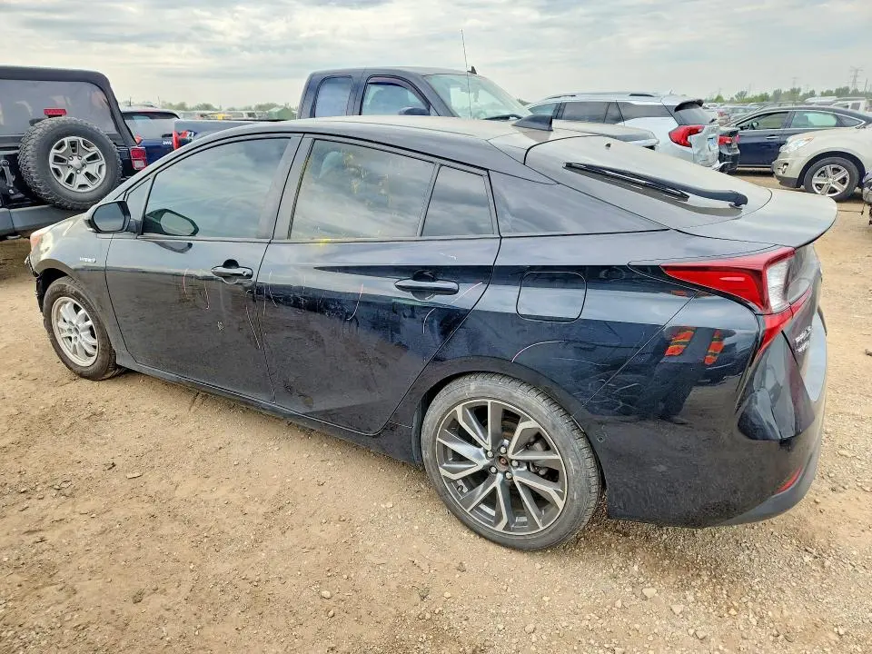 2021 TOYOTA PRIUS XLE AWD-E  