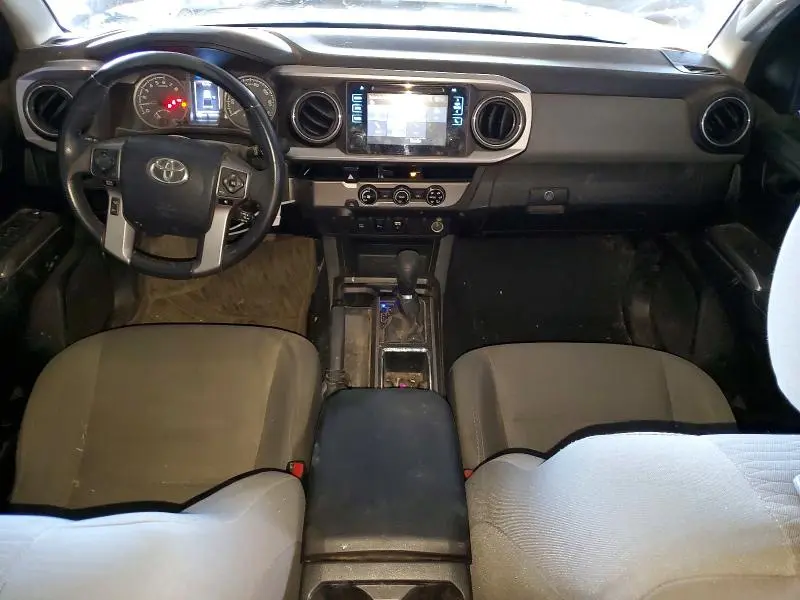 2017 TOYOTA TACOMA SR5 V6  