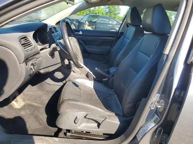 2012 VOLKSWAGEN JETTA TDI  