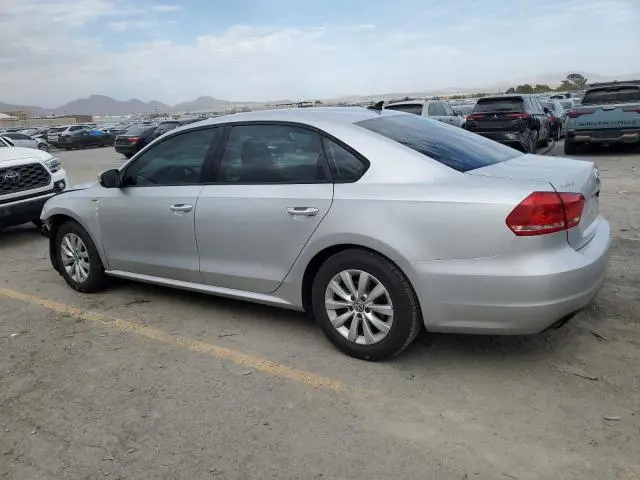 2015 VOLKSWAGEN PASSAT S  