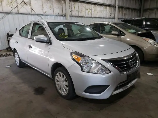 2019 NISSAN VERSA S
