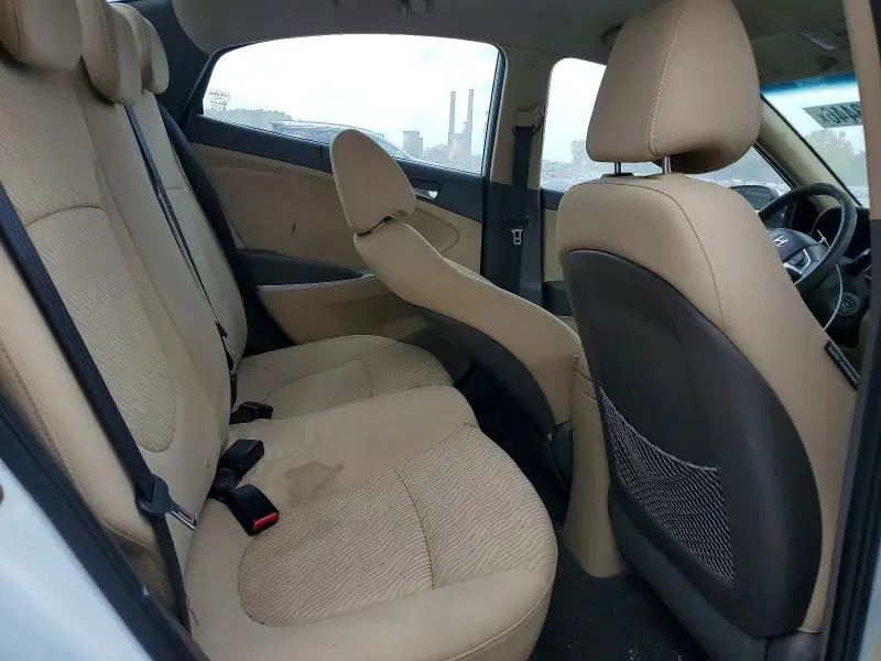 2013 HYUNDAI ACCENT GLS  