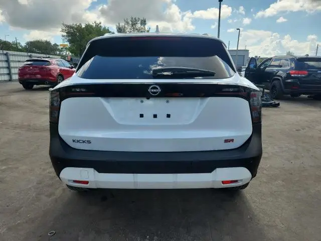 2025 NISSAN KICKS SR  