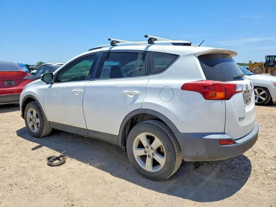 2013 TOYOTA RAV4 XLE  