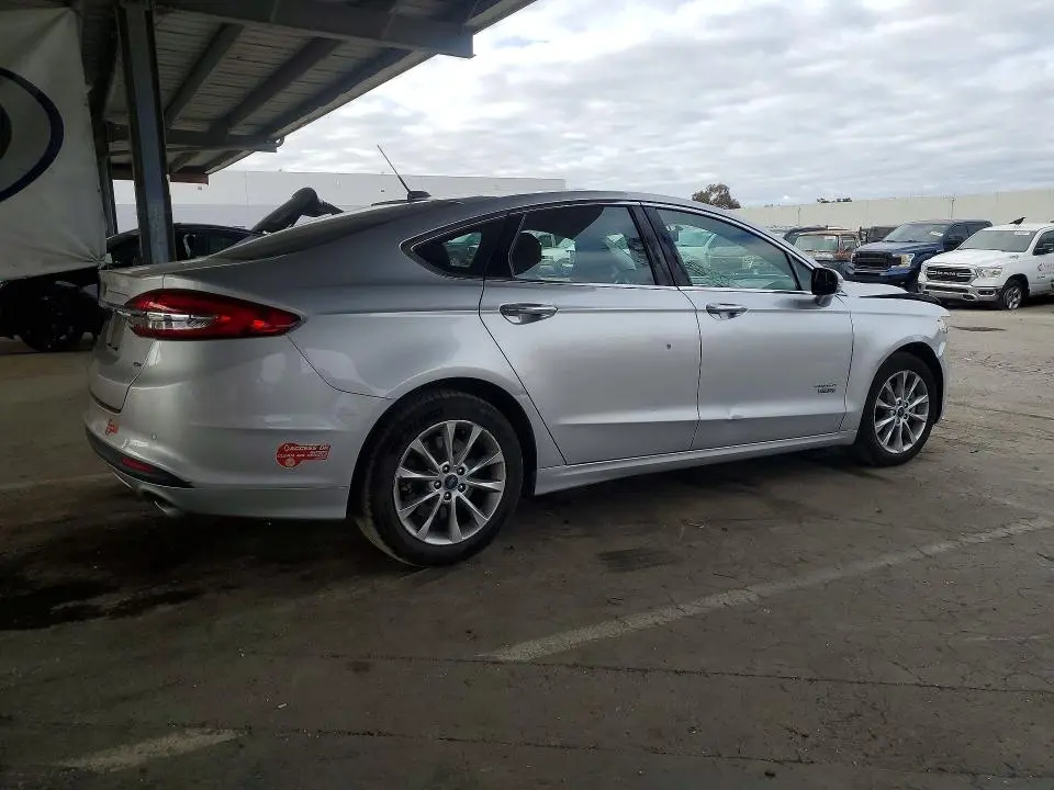 2018 FORD FUSION SE PHEV  