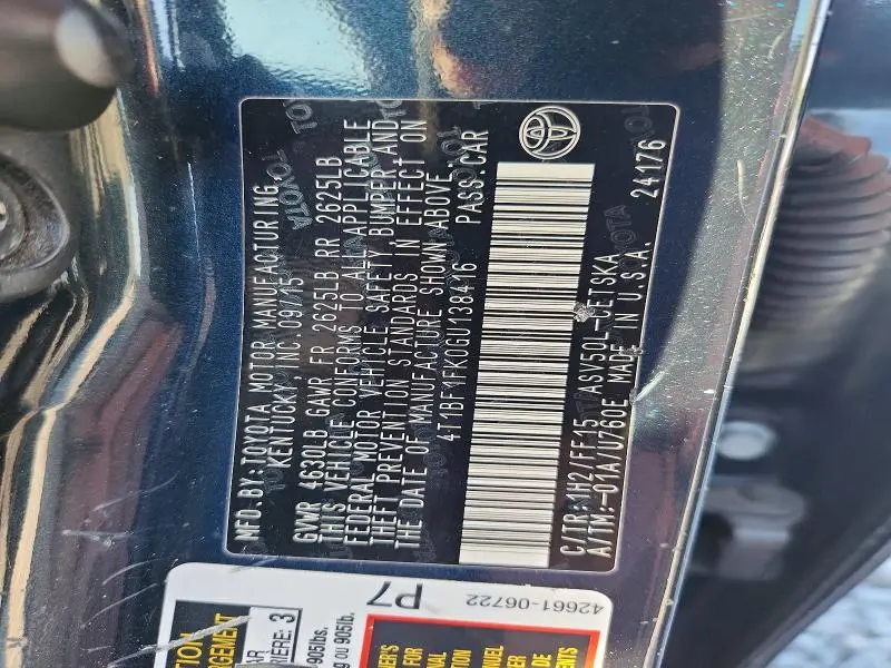 2016 TOYOTA CAMRY SE  
