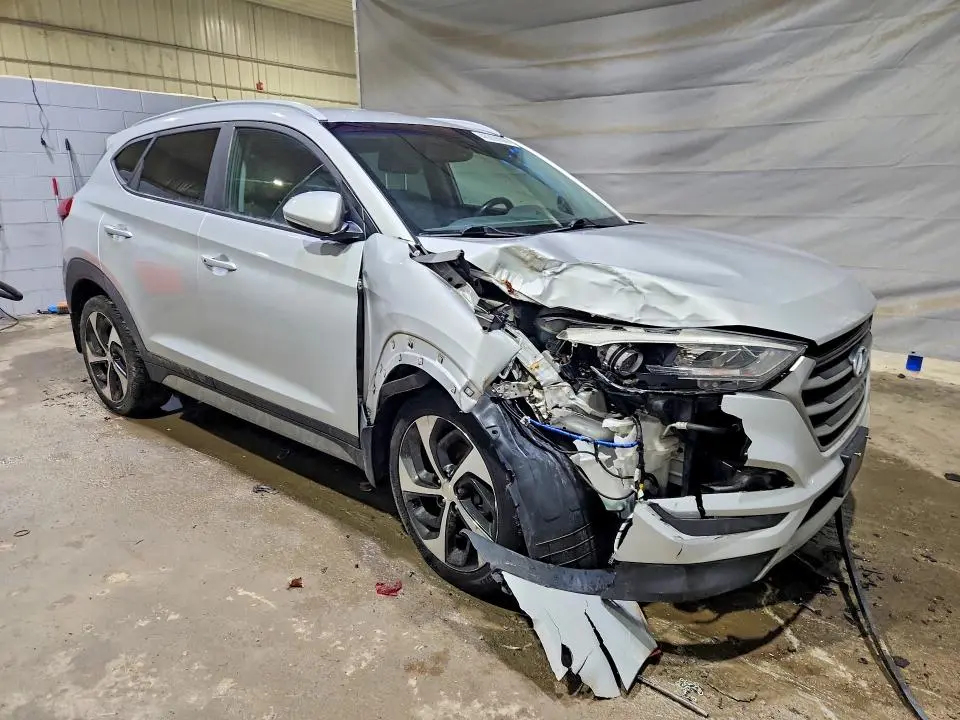 2017 HYUNDAI TUCSON SPORT  