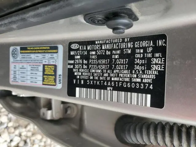 2015 KIA SORENTO LX  