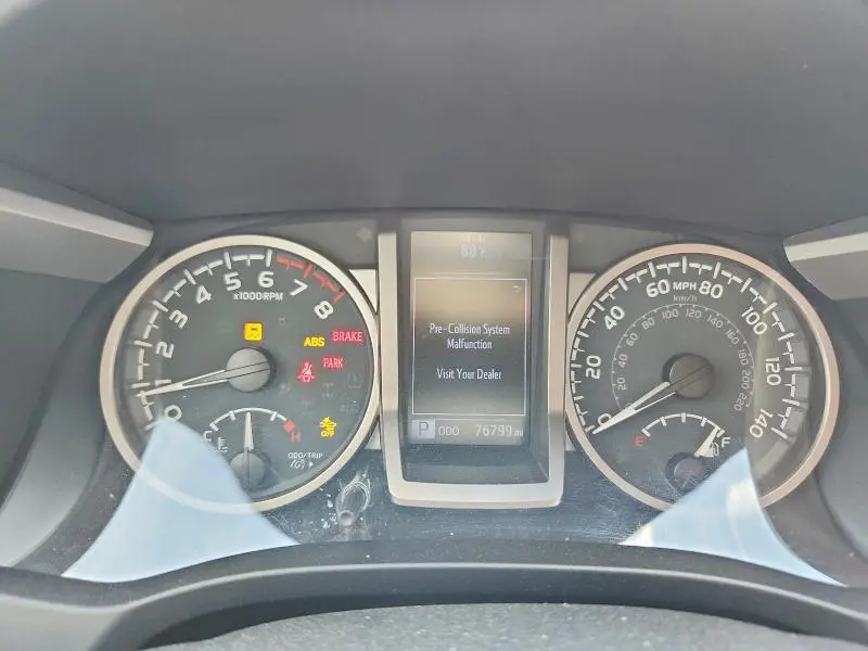 2021 TOYOTA TACOMA SR5 V6  