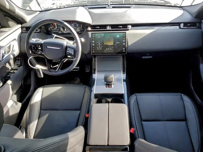 2025 LAND ROVER RANGE ROVER VELAR DYNAMIC SE  