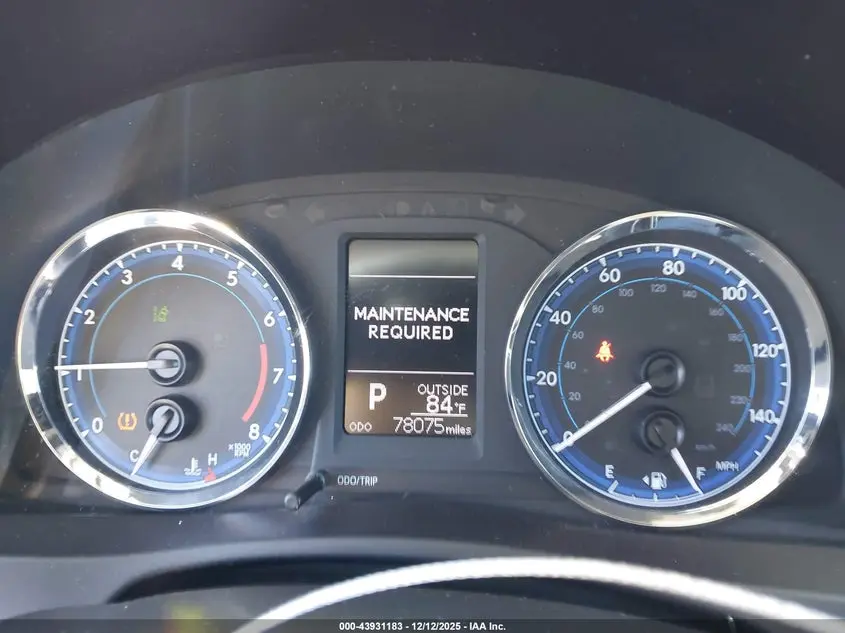 2017 TOYOTA COROLLA LE