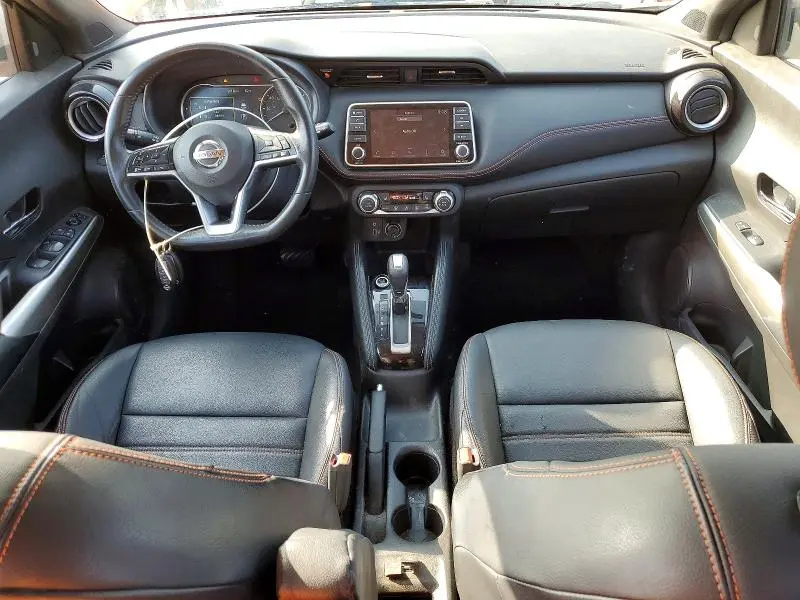 2019 NISSAN KICKS SR  