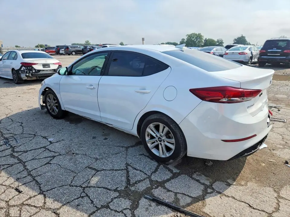 2018 HYUNDAI ELANTRA SEL  