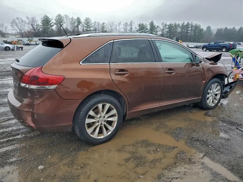 2013 TOYOTA VENZA LE  