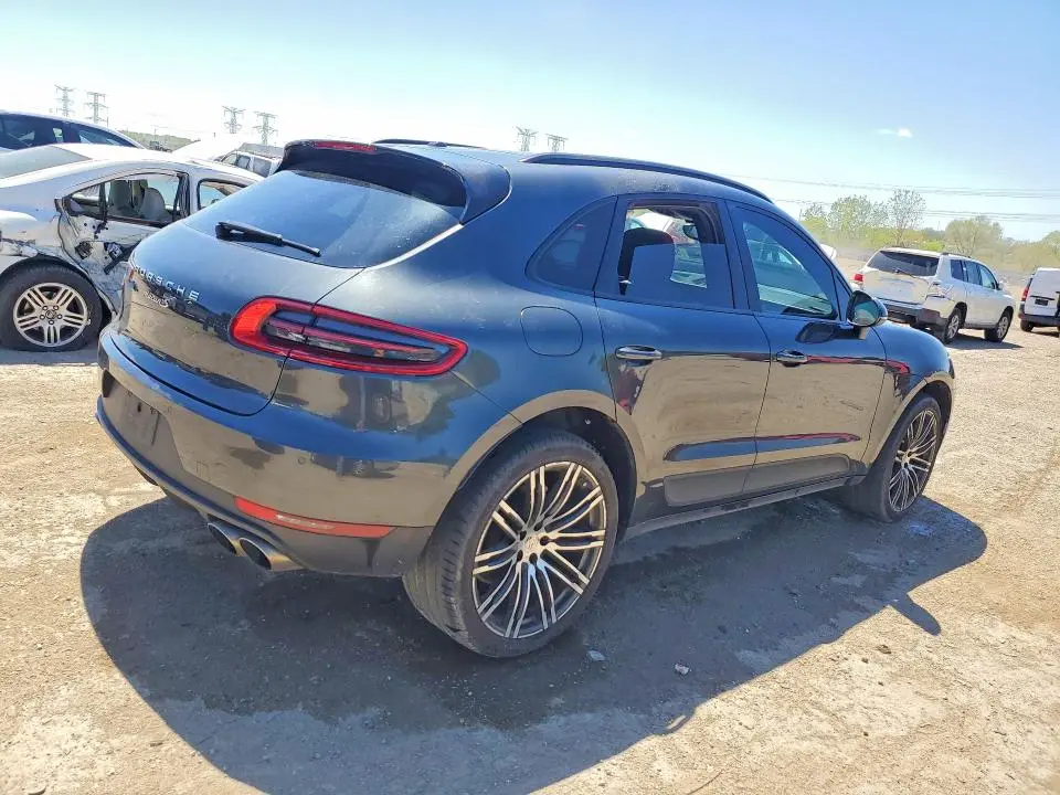 2017 PORSCHE MACAN S  