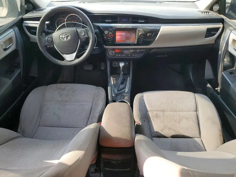 2015 TOYOTA COROLLA LE PLUS  
