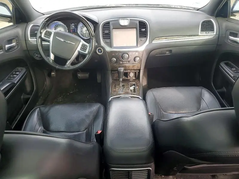 2012 CHRYSLER 300C   