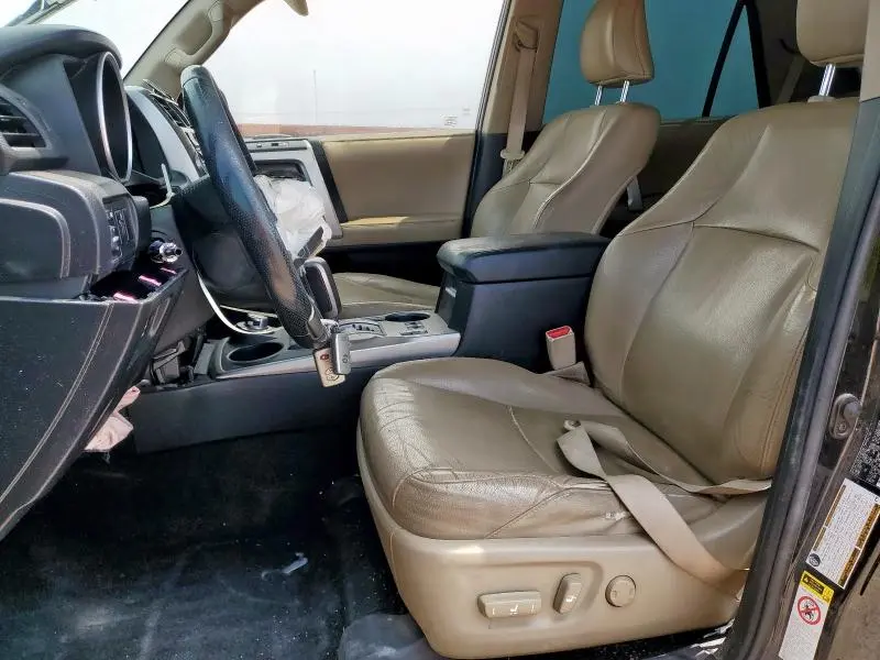 2010 TOYOTA 4RUNNER SR5  