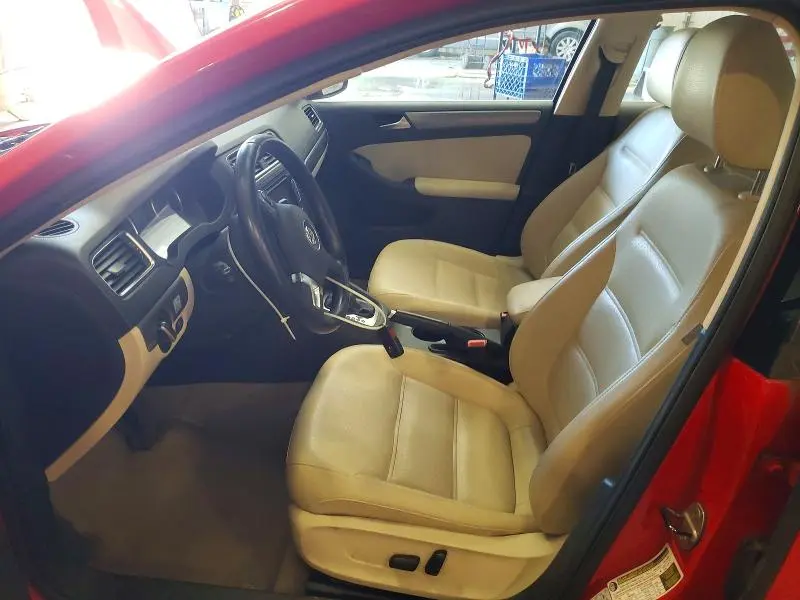 2013 VOLKSWAGEN JETTA TDI  
