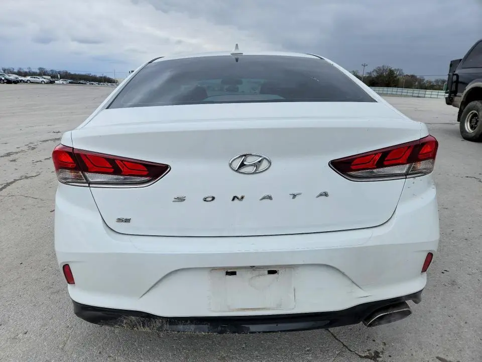 2019 HYUNDAI SONATA SE  