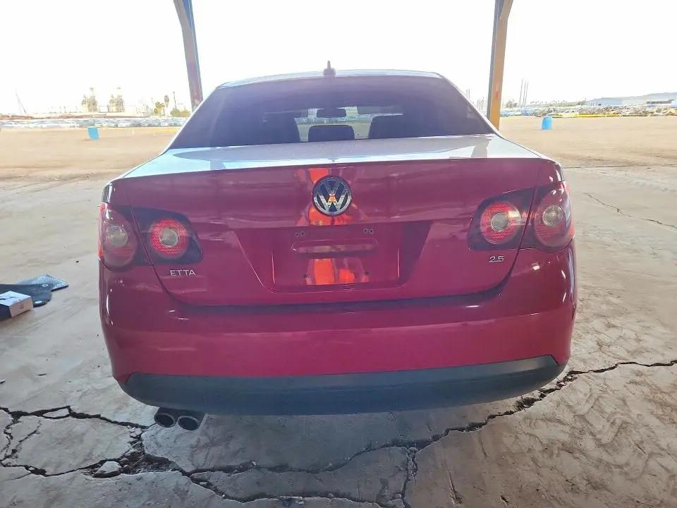 2010 VOLKSWAGEN JETTA SE  