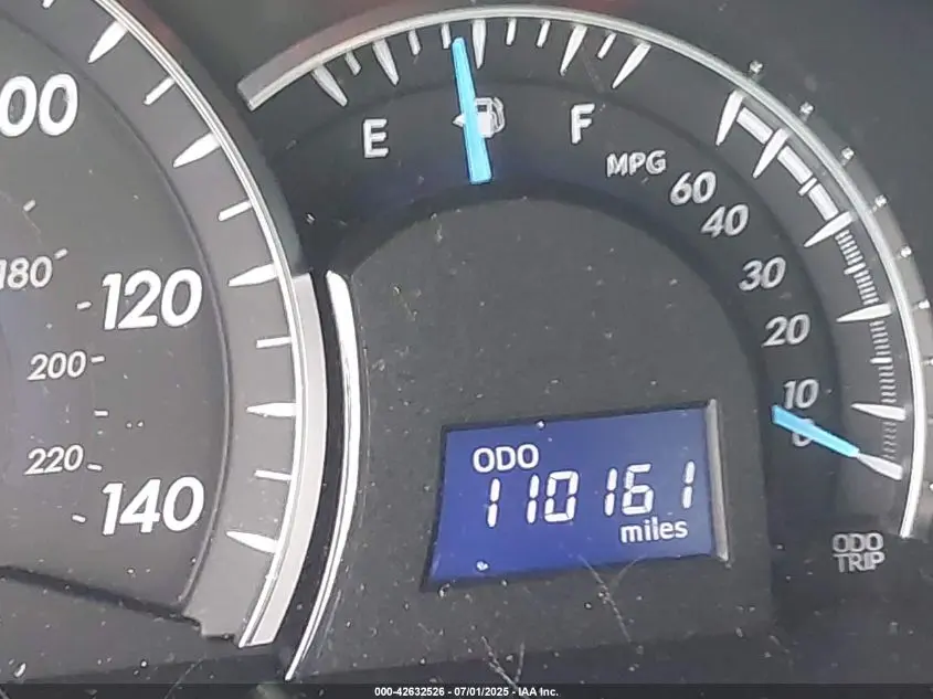 2014 TOYOTA CAMRY XLE