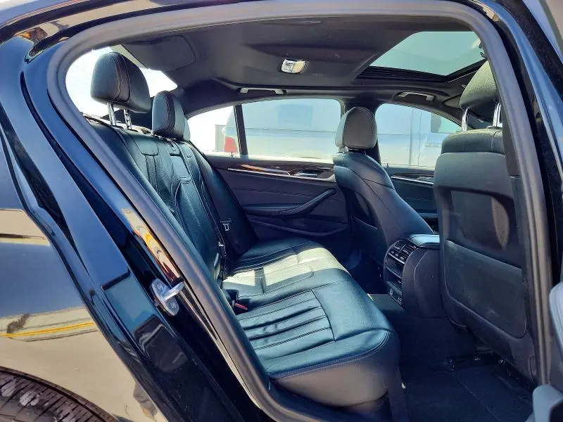 2020 BMW 530 I  