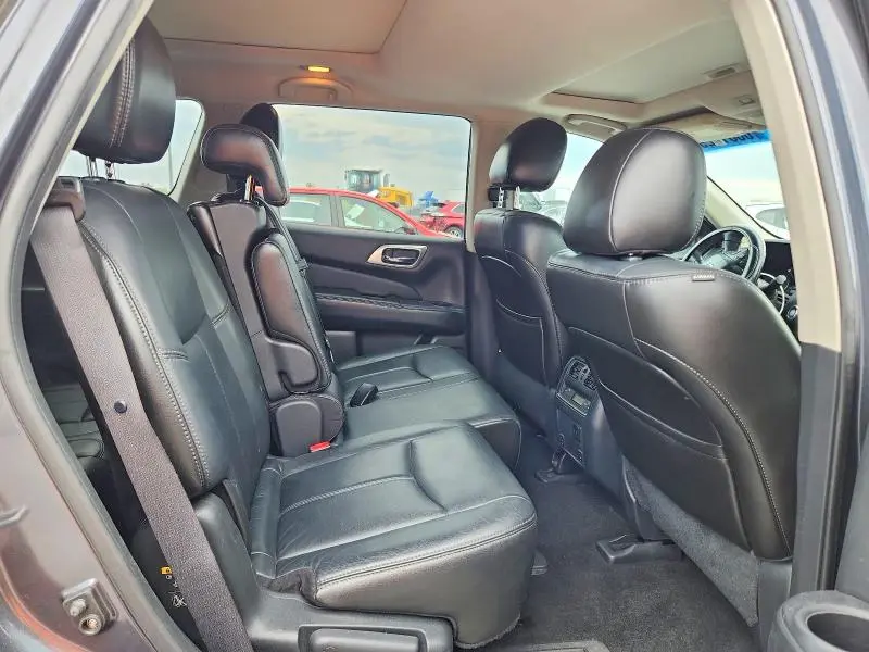 2014 NISSAN PATHFINDER S  