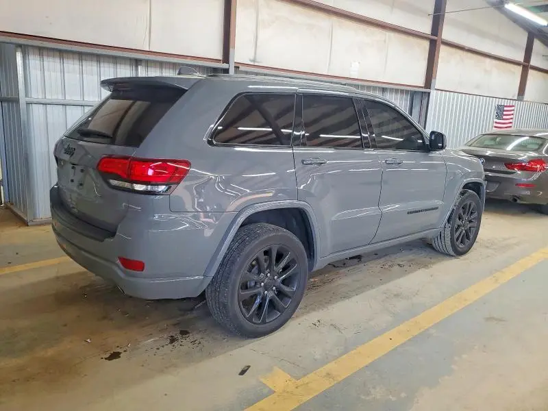 2020 JEEP GRAND CHEROKEE LAREDO  