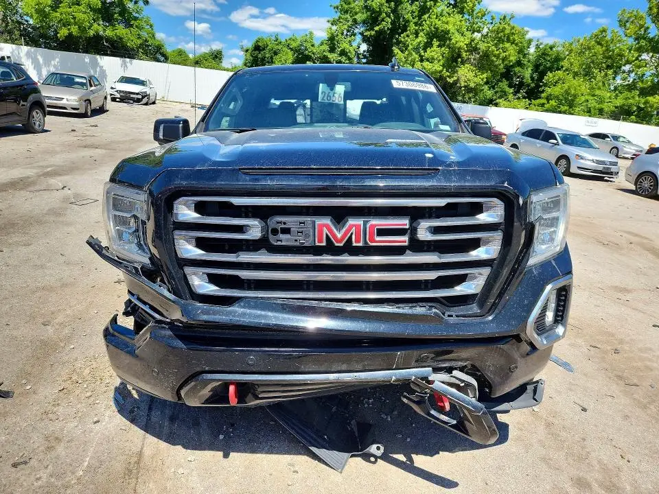 2019 GMC SIERRA K1500 AT4  