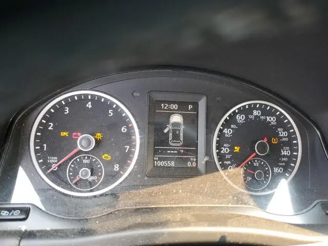 2016 VOLKSWAGEN TIGUAN S  