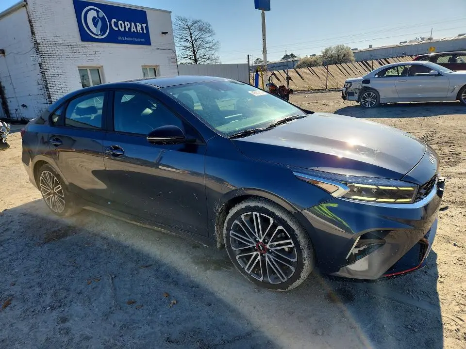 2024 KIA FORTE GT  