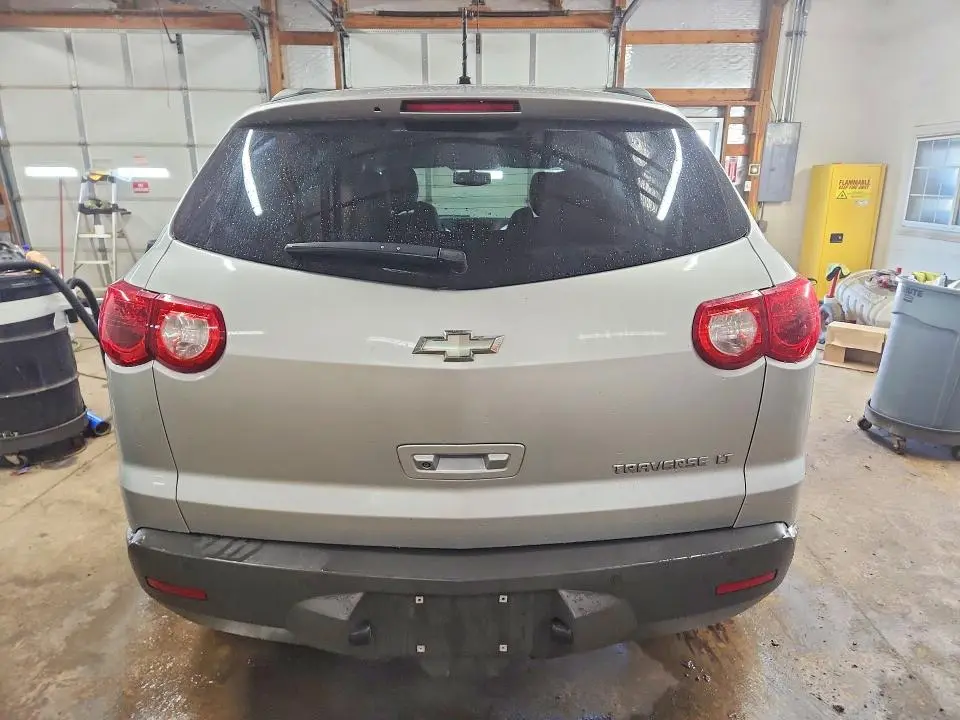 2012 CHEVROLET TRAVERSE LT  