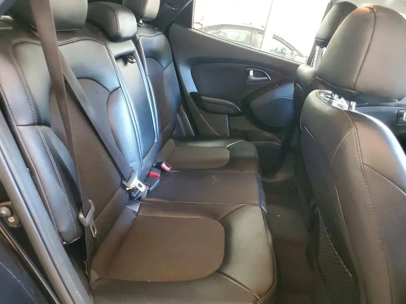 2014 HYUNDAI TUCSON SE  