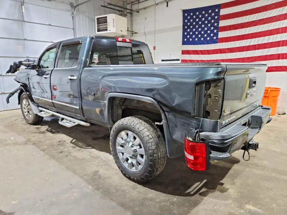 2018 GMC SIERRA K2500 DENALI  