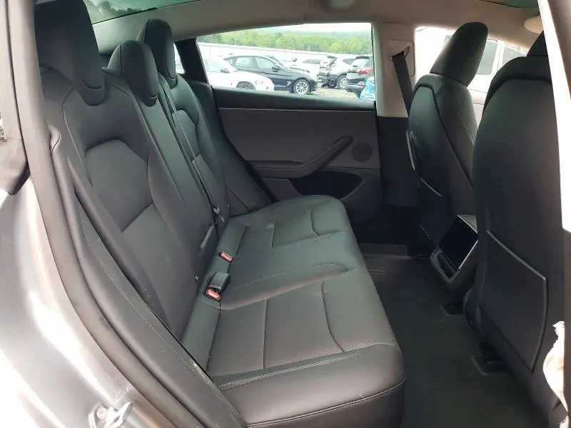 2026 TESLA MODEL 3   