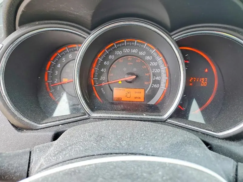 2010 NISSAN MURANO S  